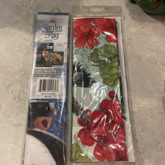 Two Mini Garden Flags 12.5 x 18 in Welcome Flowers Hummingbirds & Welcome Frosty - Picture 5 of 5